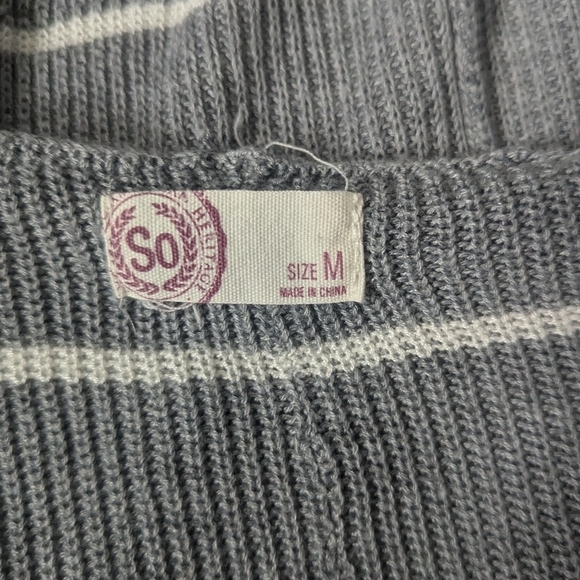 SO Hooded Cardigan with Gray and White Stripes - Picture 5 of 7